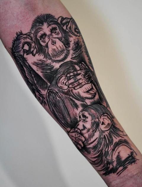 Gorgeous-Big-Shoulder-Hear-No-Evil-See-No-Evil-Tattoo 