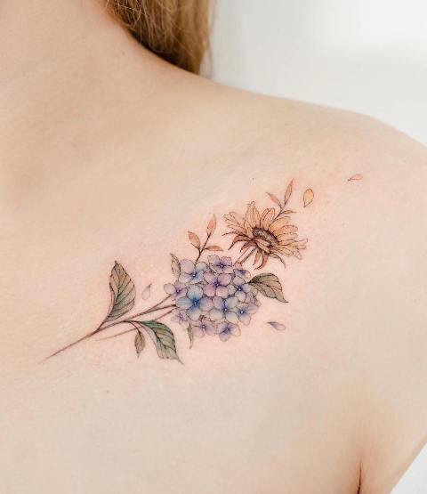 Fabulous-Cool-Back-Hydrangea-Tattoo 