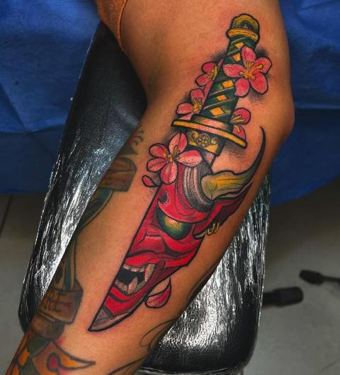 Fabulous-Hannya-Mask-with-Dagger-Tattoo 