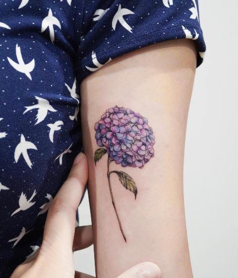 Stunning-Cool-Forearm-Hydrangea-Tattoo 