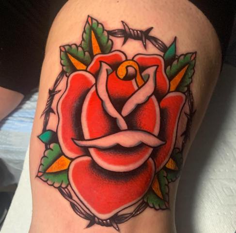 Fabulous-Cute-Rose-&-Barbed-Wire-Tattoo
