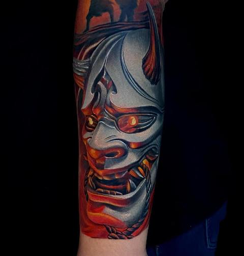 Attractive-Artistic-Hannya-Tattoo 