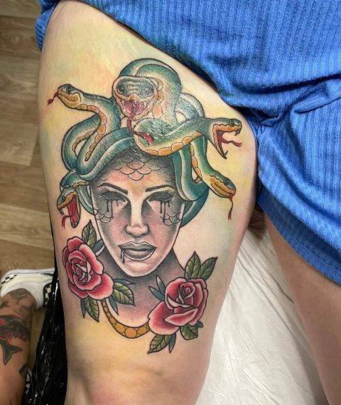 Amazing-Colorful-Medusa-on-Thigh 