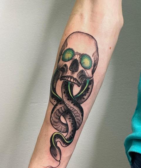 Gorgeous-Spooky-Death-Eater-Tattoo 