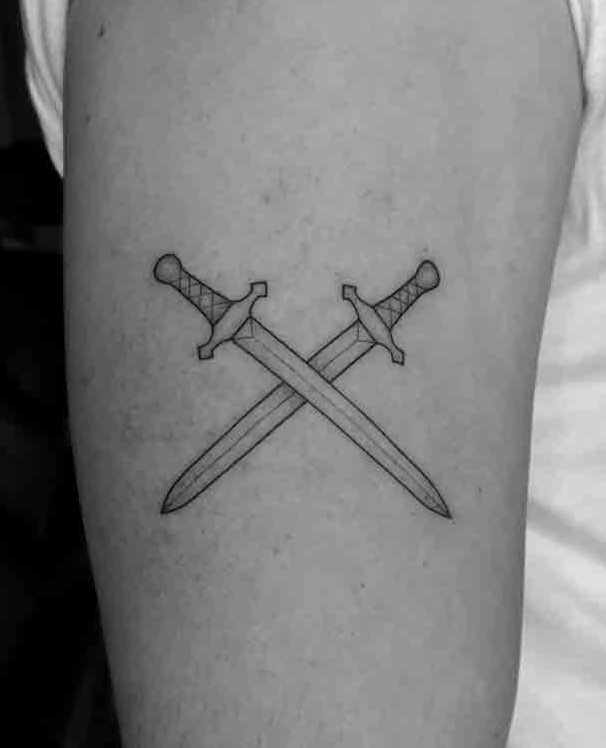 Lovely-Crossed-short-sword-tattoo 